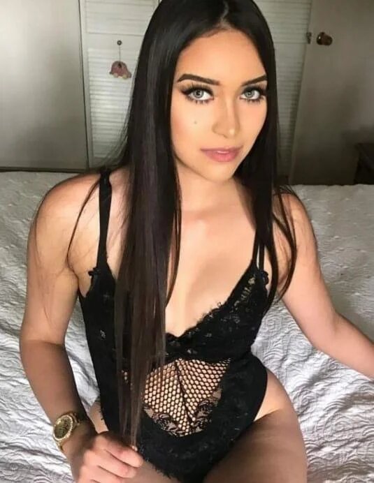 ROMINA ESCORT ARICA